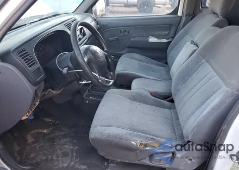 2000 Nissan Frontier King Cab Xe from USA, damaged, VIN 1N6DD26SXYC324610